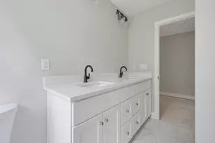 62 Noonan St, Mansfield, MA 02048 - Photo 19
