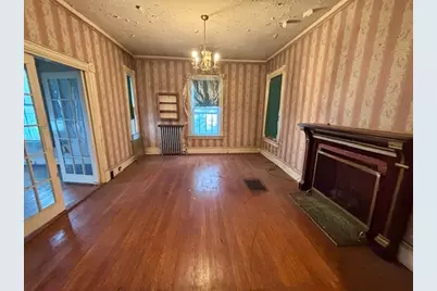 41 Mount Vernon St, Lowell, MA 01854 - Photo 11
