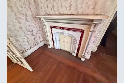 41 Mount Vernon St, Lowell, MA 01854 - Photo 9