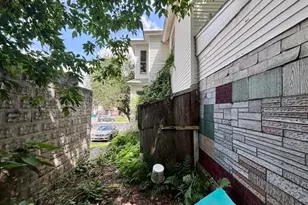 41 Mt Vernon St, Lowell, MA 01854 - Photo 5