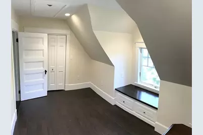 70 Sumner St, Newton, MA 02459 - Photo 23