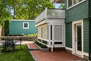 70 Sumner St, Newton, MA 02459 - Photo 27