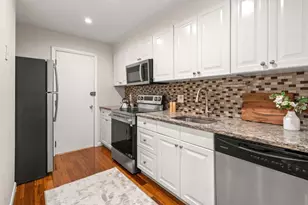 804 Centre St, Boston, MA 02130 - Photo 7