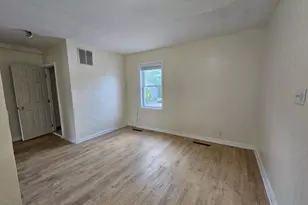 8 Main St, Pembroke, MA 02359 - Photo 7