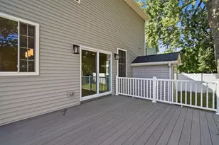 24 Medford St, Springfield, MA 01107 - Photo 31