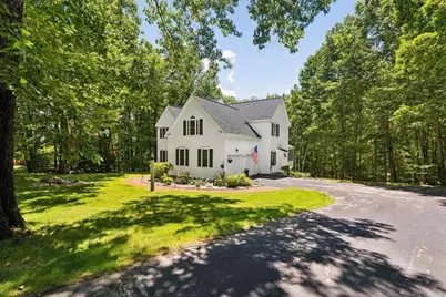 14 Whittier Drive, Bedford, NH 03304 - Photo 3