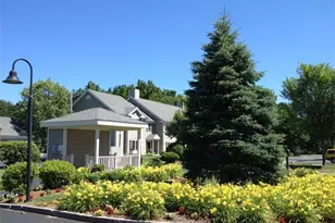 4 Abbott Ln, Concord, MA 01742 - Photo 3