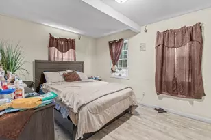 122 Winthrop St, Taunton, MA 02780 - Photo 23