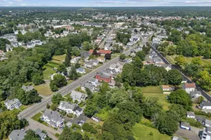 122 Winthrop St, Taunton, MA 02780 - Photo 13