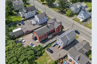 122 Winthrop St, Taunton, MA 02780 - Photo 11