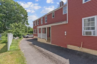 122 Winthrop St, Taunton, MA 02780 - Photo 7