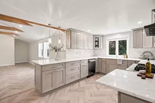 10 Hunter Dr, Newburyport, MA 01950 - Photo 7