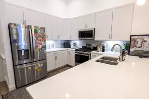 320 Middlesex Ave, Medford, MA 02155 - Photo 3