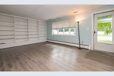 43 Catherine Dr, Peabody, MA 01960 - Photo 7