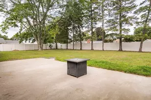 43 Catherine Dr, Peabody, MA 01960 - Photo 37