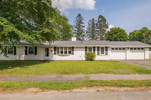 43 Catherine Dr, Peabody, MA 01960 - Photo 3