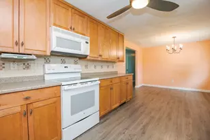 43 Catherine Dr, Peabody, MA 01960 - Photo 13