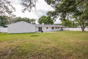 43 Catherine Dr, Peabody, MA 01960 - Photo 39