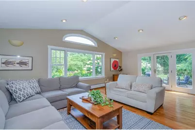 19 Register Rd, Marion, MA 02738 - Photo 11