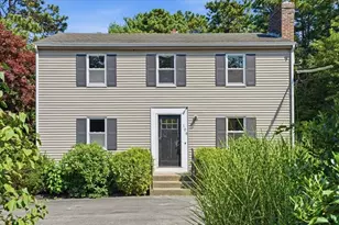 106 Bourne Rd, Plymouth, MA 02360 - Photo 1