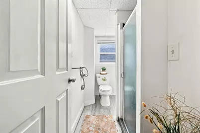 231 County St, Fall River, MA 02723 - Photo 13