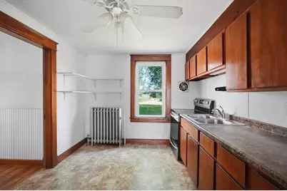 98 Stockbridge Rd, Hadley, MA 01002 - Photo 13