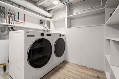 613 Grove St #613, Newton, MA 02462 - Photo 9