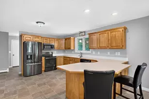 170 Queen Lake Rd, Phillipston, MA 01331 - Photo 5