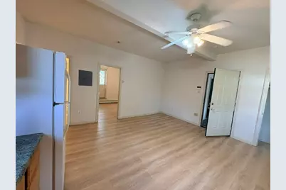 215 Walnut St #6, New Bedford, MA 02740 - Photo 1