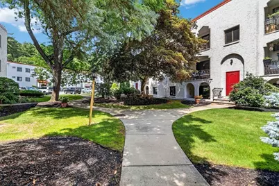 210 Fellsview Terrace #212, Stoneham, MA 02180 - Photo 15