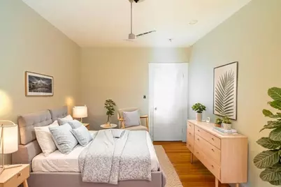 17 E Milton Rd #1, Brookline, MA 02445 - Photo 7