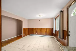 33 Cross St, Brockton, MA 02301 - Photo 5