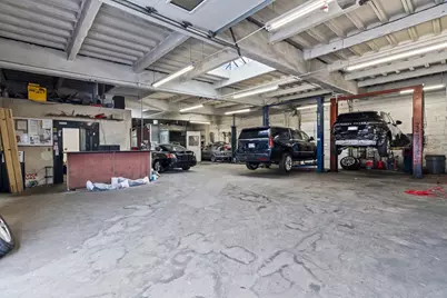 187 N Main St, Brockton, MA 02301 - Photo 27