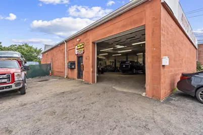 187 N Main St, Brockton, MA 02301 - Photo 9