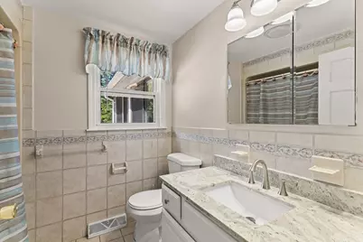 360 W Washington St, Hanson, MA 02341 - Photo 23