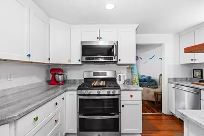 147 Sycamore St, New Bedford, MA 02740 - Photo 7