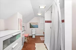 147 Sycamore St, New Bedford, MA 02740 - Photo 15