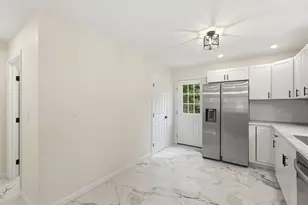44-42 Gilbert Ave, Springfield, MA 01119 - Photo 11