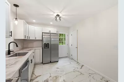 44-42 Gilbert Ave, Springfield, MA 01119 - Photo 31