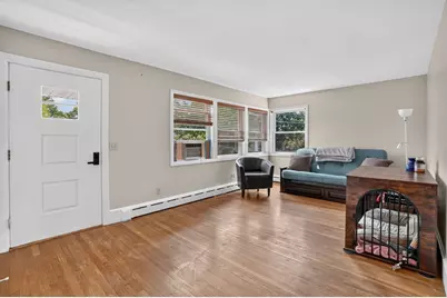 221 Rochambeau St, New Bedford, MA 02745 - Photo 9