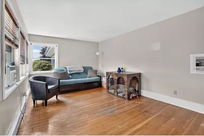 221 Rochambeau St, New Bedford, MA 02745 - Photo 11