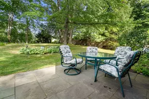 24 Vernon Rd, Natick, MA 01760 - Photo 15