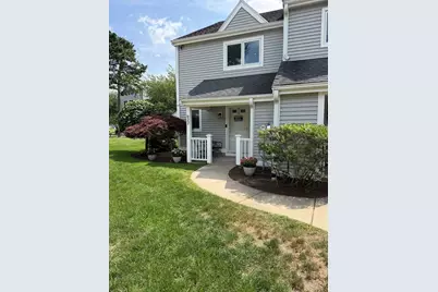 22 Westcliff Dr #22, Plymouth, MA 02360 - Photo 1