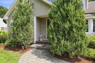 17 Savoy Ave, East Longmeadow, MA 01028 - Photo 5