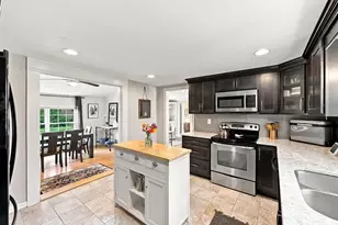 17 Savoy Ave, East Longmeadow, MA 01028 - Photo 19