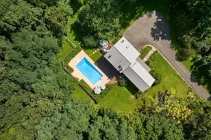 93 Arch St, Northampton, MA 01053 - Photo 37