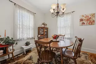 9 Arlington St, Woburn, MA 01801 - Photo 11