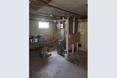 195 Glenellen Rd, Boston, MA 02132 - Photo 27