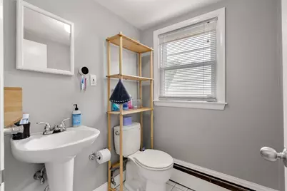 195 Glenellen Rd, Boston, MA 02132 - Photo 15