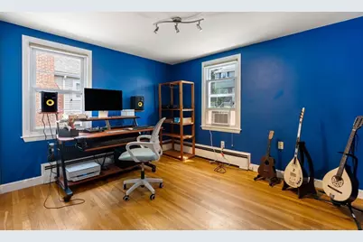 195 Glenellen Rd, Boston, MA 02132 - Photo 5